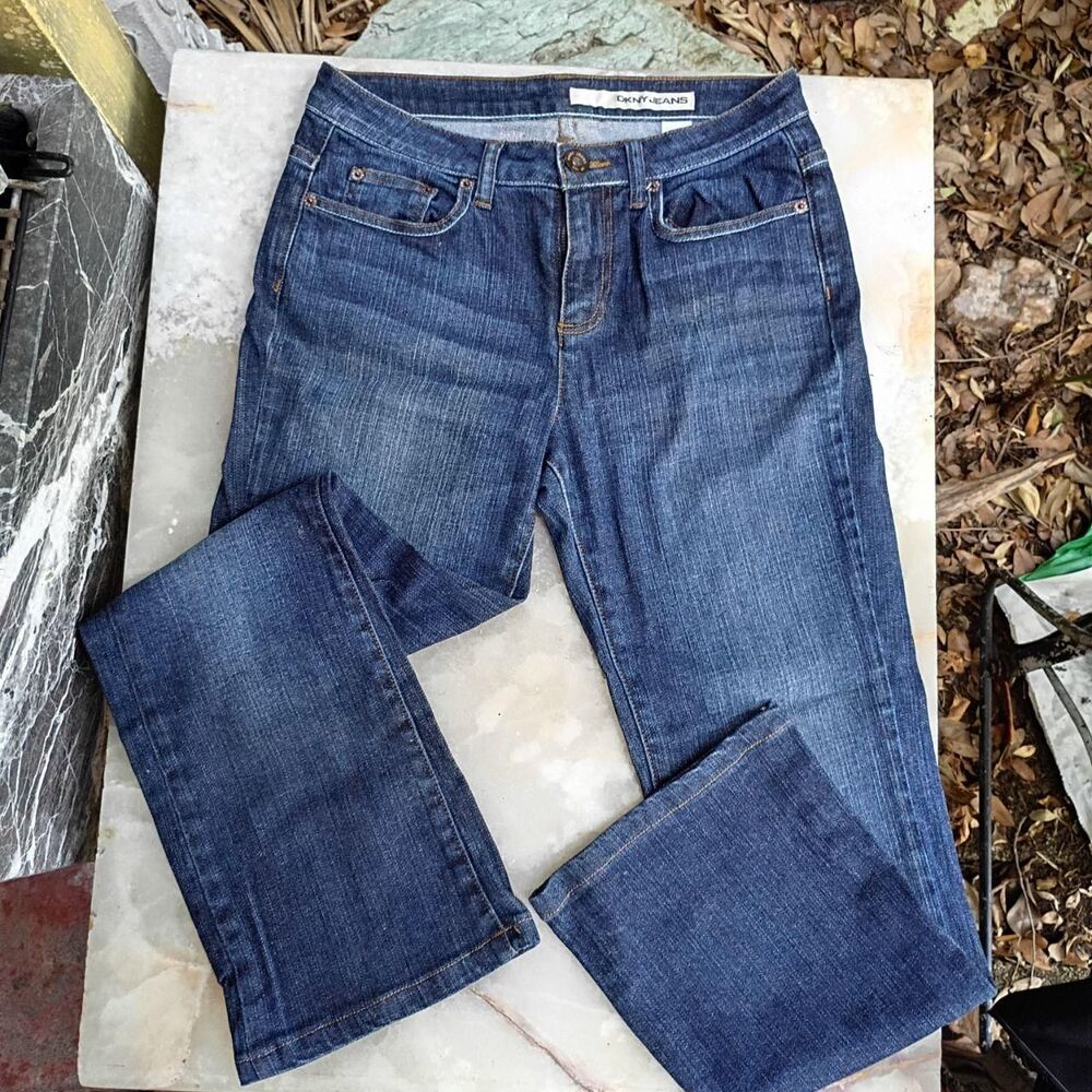 Dkny Women's Blue and Navy Jeans